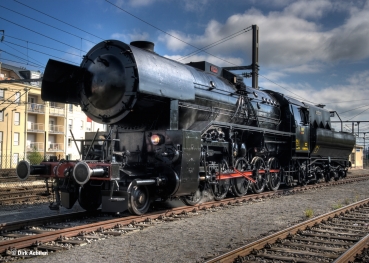 39046 Schwere Güterzug-Dampflokomotive Reihe 5519, mit Wannentender